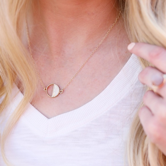 LucyMint Jewelry - UNIQUE / Moonstone Half Eclipse Pendant Necklace
